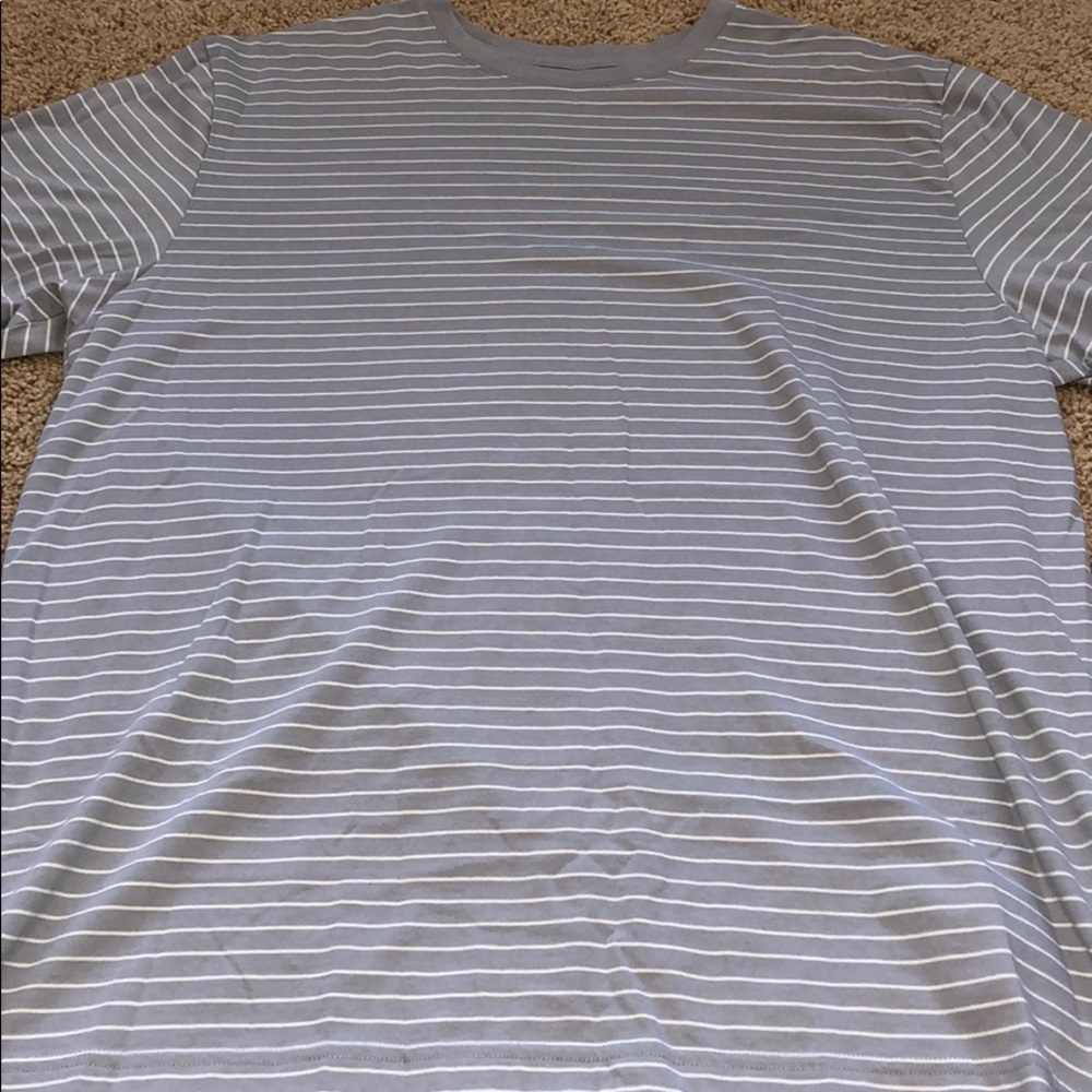 Men’s Basic Editions t shirt L
